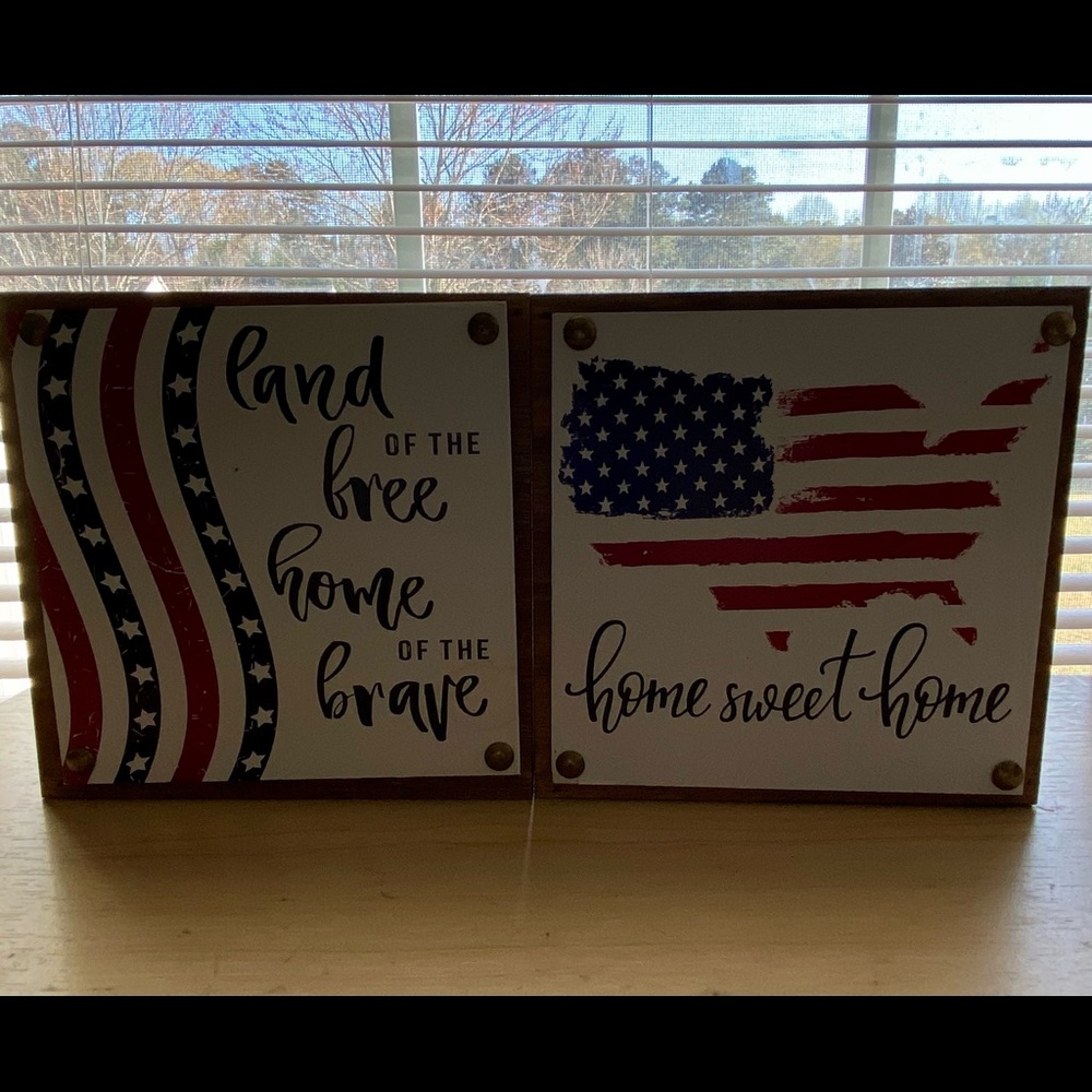 American Flag Plaques